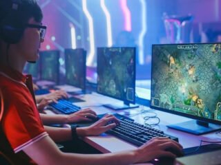 Karier di Esports Tak Sekadar Jadi "Proplayer"