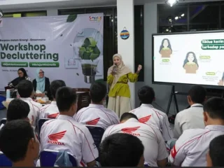 PT AHM bersama PT Wahana Makmur Sejati Gelar Program ‘Berpacu Dalam Sinergi’ di SMK Negeri 34 Jakarta