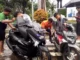 Motor Mogok Terendam Banjir, Apa Benar Busi Harus Diganti Baru?